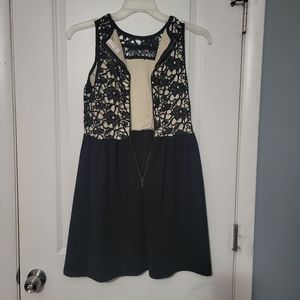 Xhilaration, small, black